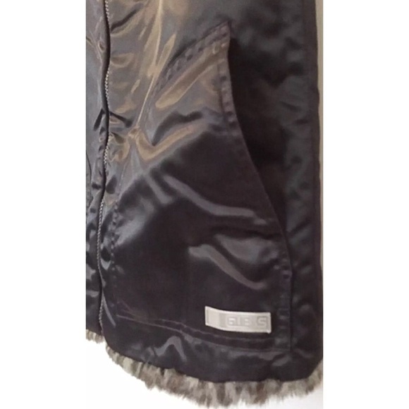 GUESS Reversible Leopard Faux-Fur Vest | Y2K Glam Streetwear | Size S - Picture 7 of 8